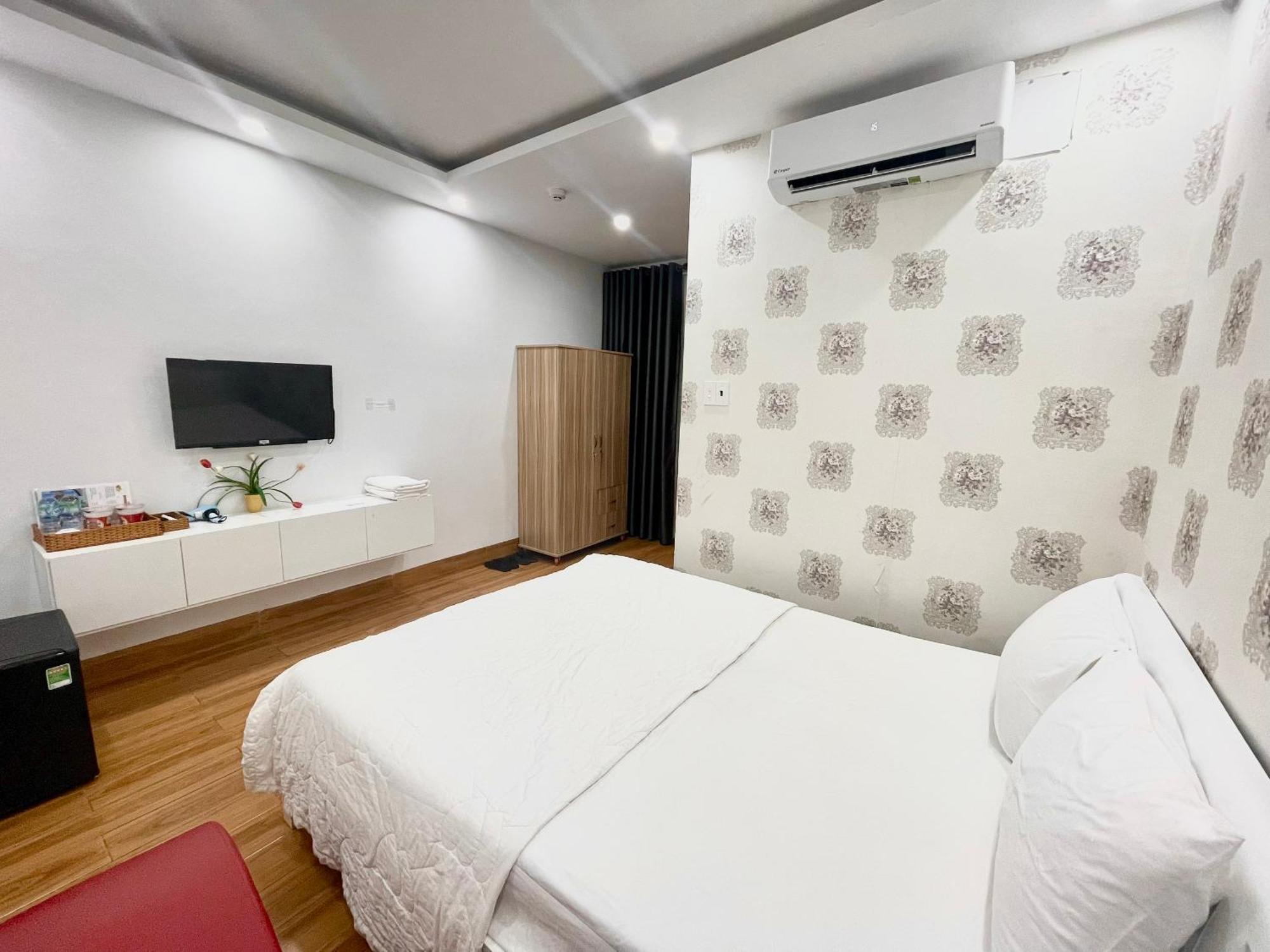The Land Hotel & Apartment Vung Tau Exterior photo
